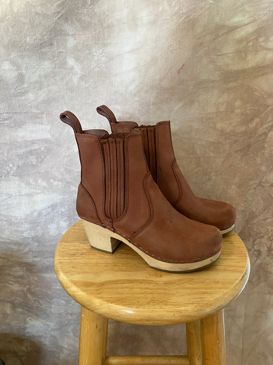 Swedish Hasbeens Chelsea Clogs - Burnt Orange, Size 37