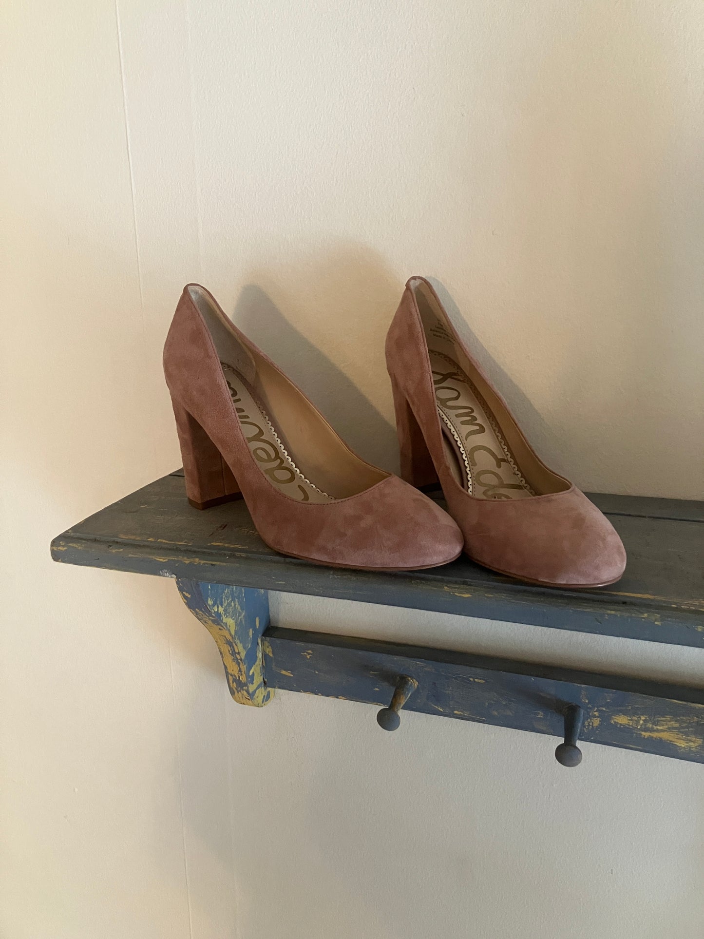 Sam Edelman Mauve Suede Heels – Size 8