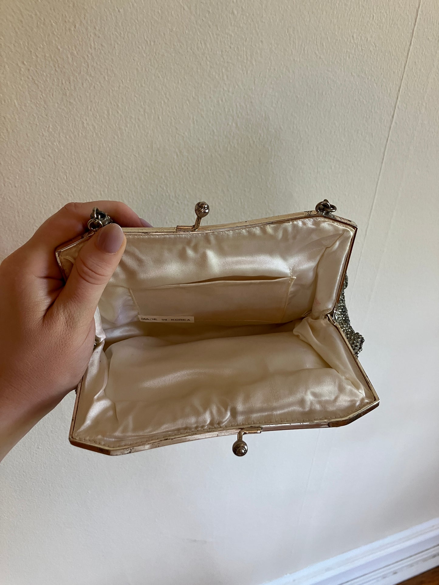 Silver Scallop 1980s Beaded Evening Bag