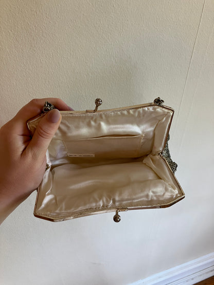 Silver Scallop 1980s Beaded Evening Bag