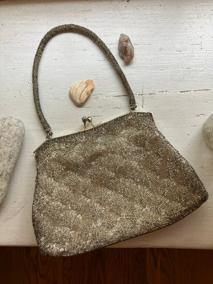 Silver Scallop 1980s Beaded Evening Bag
